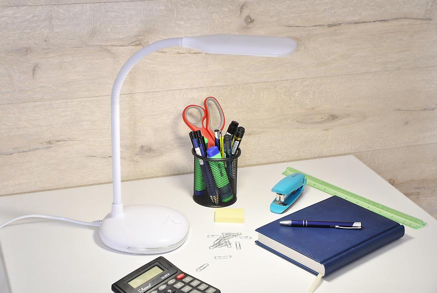 STOLNÍ LAMPA SM-7781W WHITE LB1 Baumax